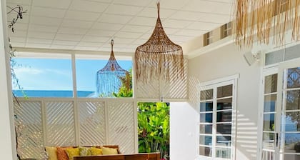 Le Ficus Grande Villa Bord de mer Avec Piscine