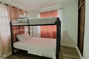 2 slaapkamers, gratis wifi, beddengoed