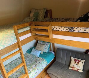Bungalow familiare | Ferro/asse da stiro, Wi-Fi gratuito