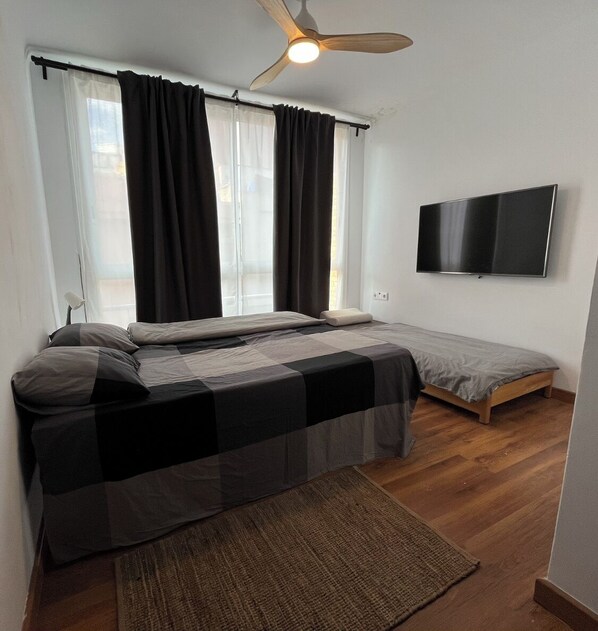 1 bedroom, iron/ironing board, WiFi, bed sheets