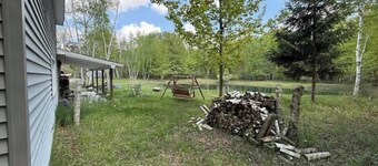 Cozy Cabin Retreat Pond & Trails – Nature Awaits!