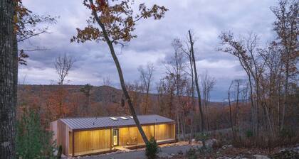 The Vale at SerĂ - Modern Retreat w/Sauna