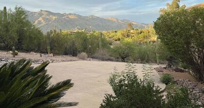 Mountains Everywhere +hot tub +bbq +firepit +games