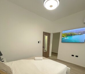 3 Schlafzimmer, Bügeleisen/Bügelbrett, WLAN, Bettwäsche