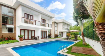 House w/ Pool 180m From Beach in Arraial Pbr0003