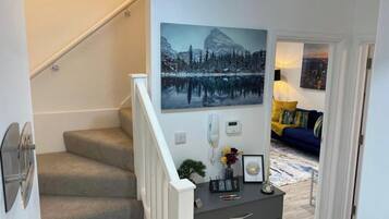 Apartamento, vistas a la ciudad | Zona de estar