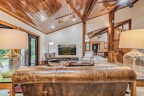 Älytelevisio, pöytäjalkapallopöytä