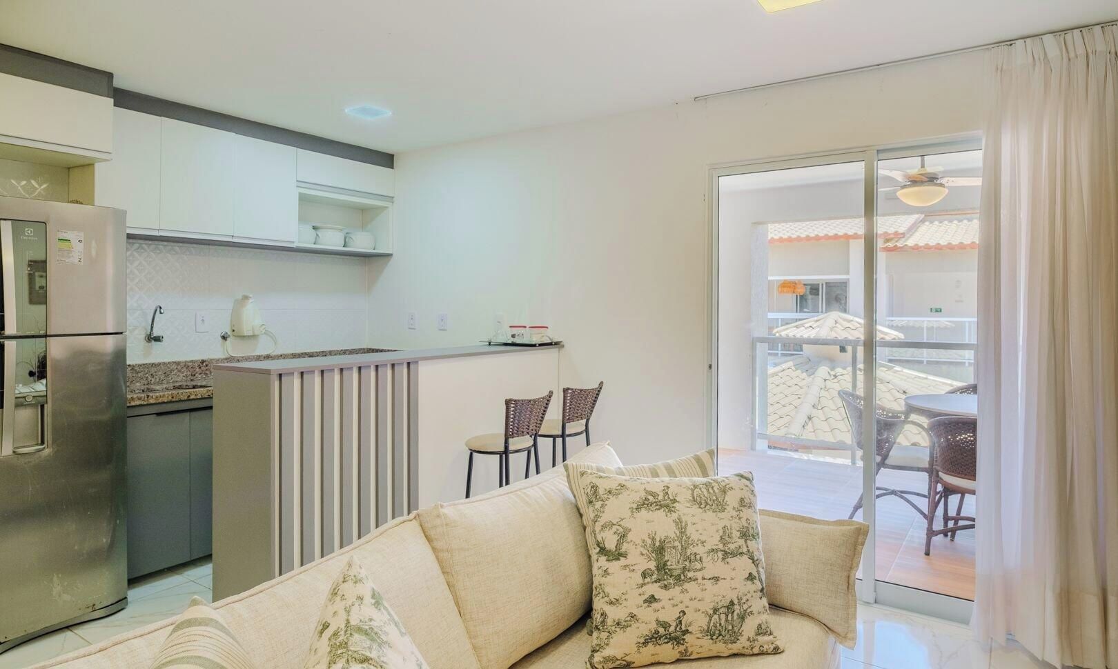Basic Apartment | Living area | 40-inch TV with digital channels