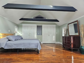 1 chambre, fer et planche Ă repasser, Wi-Fi gratuit, draps fournis