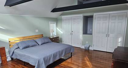 Discreet 1 Bedroom getaway