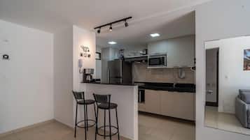 Basic Apartment | Private kitchen