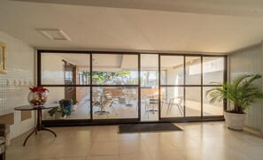 Interior - Apt in Condo one Block From the sea w Pool Hss0007 (João Pessoa)