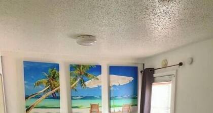 Cozy guesthouse!