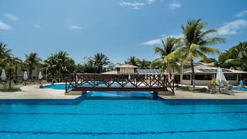Piscina all'aperto