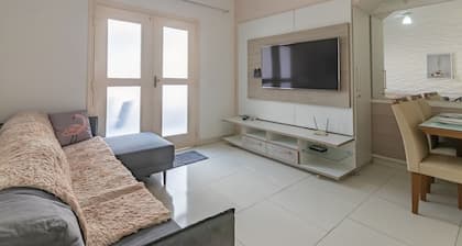 House With Pool and Barbecue Porto S. - BA Flo001