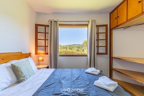 Basic Villa | 3 bedrooms, free WiFi