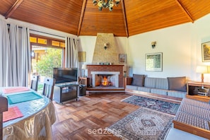 Basic Villa | Interior