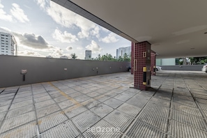 Basic Studio | Property grounds