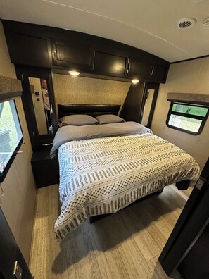 1 bedroom, Internet, bed sheets