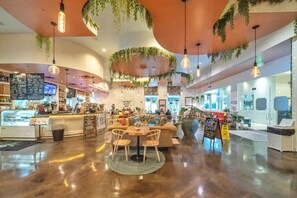 Lobby - Amazing Gulf‑View 2BR on the 12th Floor! (Destin)