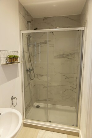 Appartement | Badkamer