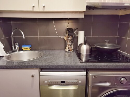 40m2 apt with balcony near Paris La defense ar