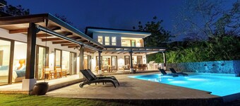  Luxury Beachfront Villa with Direct Beach Access. Hacienda Pinilla. Tamarindo.