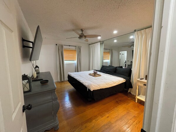 2 dormitorios, tabla de planchar con plancha, wifi y ropa de cama