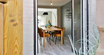 The Zwinhuis, next to nature reserve 't Zwin & North Sea