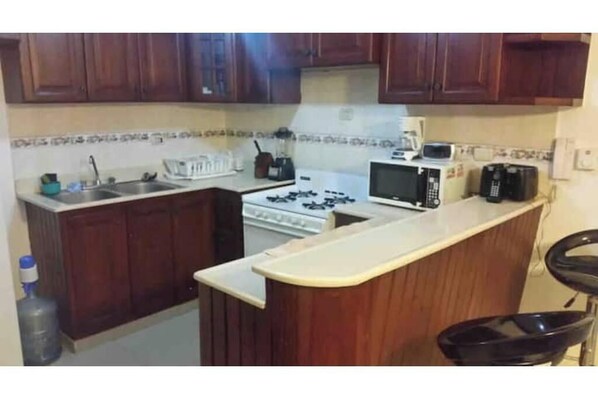 Private kitchen - Santo Dgo#1The best lovely cozy apart 2 Stay (Santo Domingo norte)