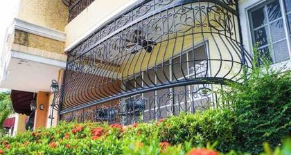 Santo Domingo Norte, 3 bedrooms apt with wifi close to all fun, Villa Mella.