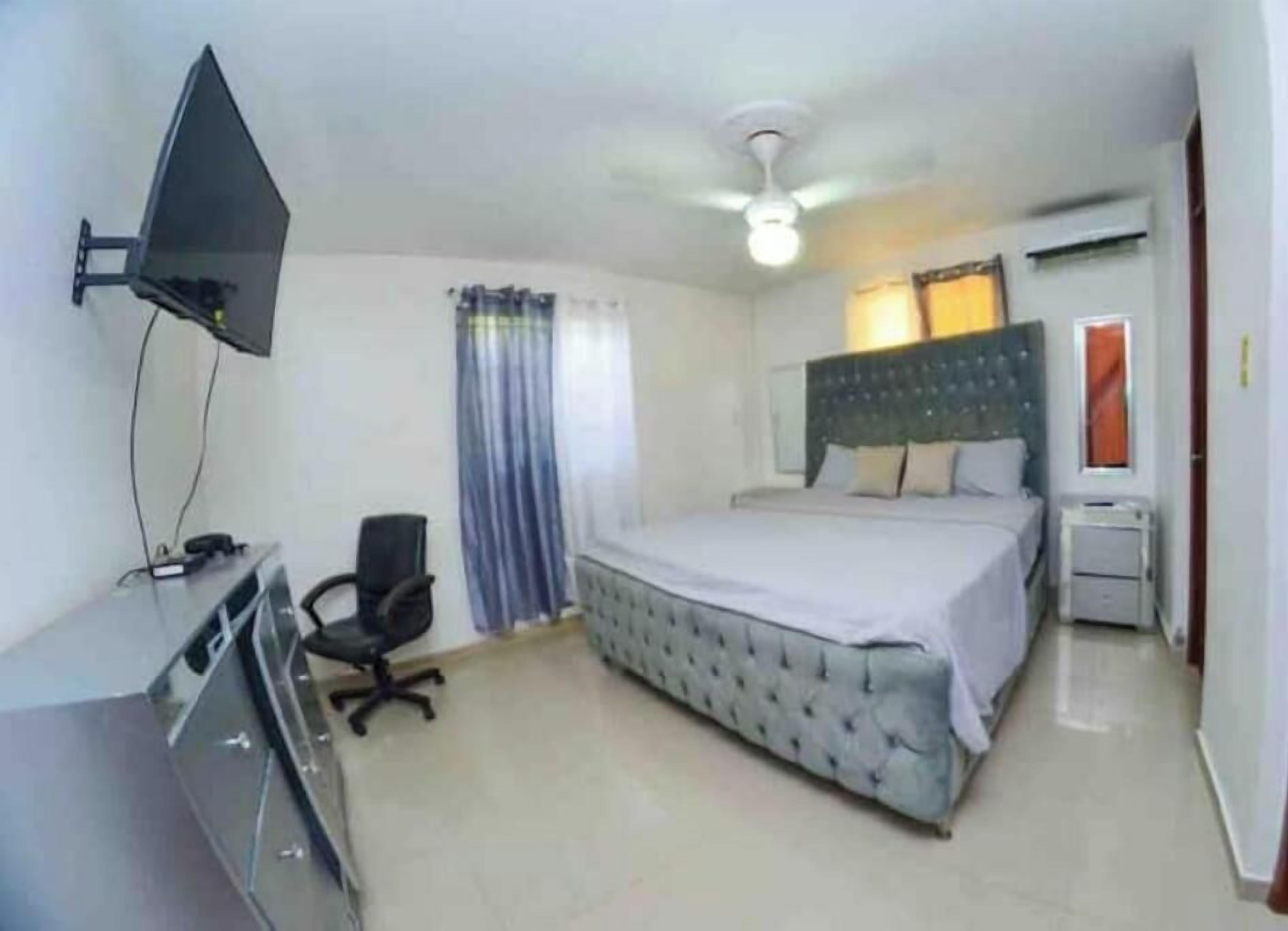 3 chambres, Wi-Fi gratuit, draps fournis