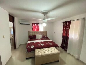 3 chambres, accès au Wi-Fi (inclus), literie fournie