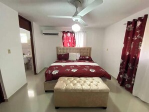 3 bedrooms, free WiFi, bed sheets