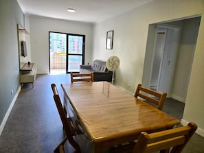 Family Apartment, Lanai, Beach View | Dining room