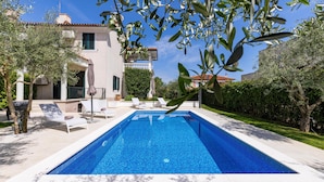 Unclassified image, 2 of 23, button - Charming Casa Piccola - 5 minutes' walk to the nearest beach! (Umag)