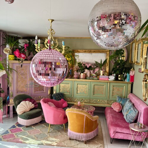 Appartement artiste esprit boudoir bohème .