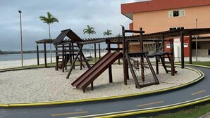 Children's area - Golden Lake (Arraial do Cabo)