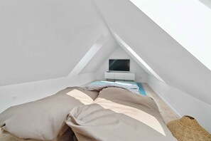 2 bedrooms, free WiFi