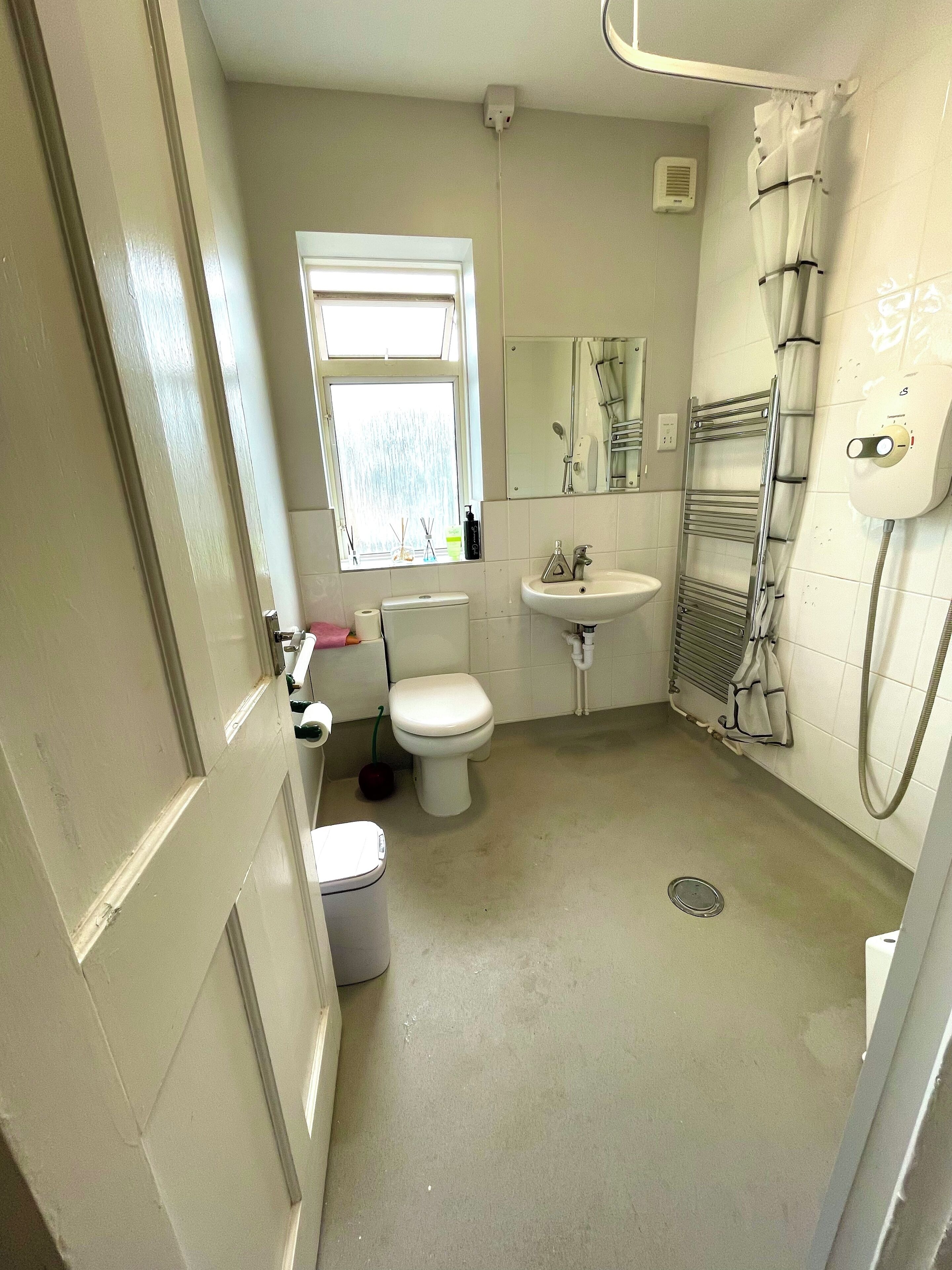 Towels, soap, toilet paper