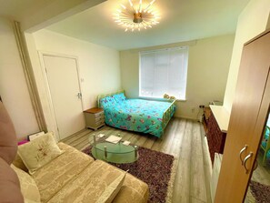 1 bedroom, WiFi