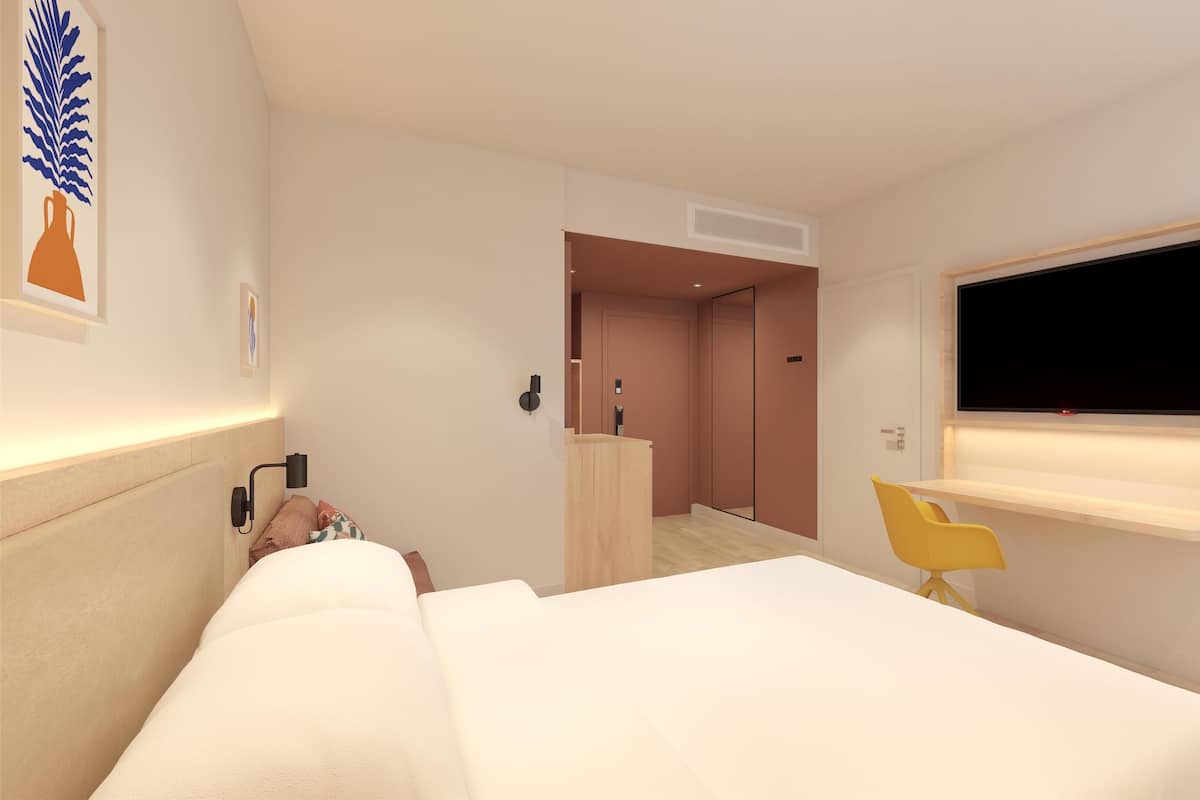 Room, 1 Queen Bed with Sofa bed, Refrigerator (NonSmoking)