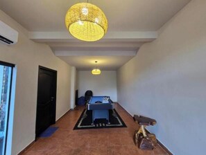 Spielezimmer