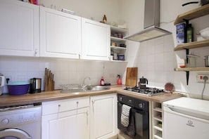 Oven, stovetop