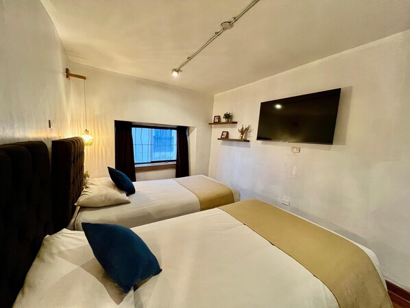 2 bedrooms, iron/ironing board, WiFi, bed sheets