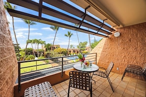 Classic Condo, 1 Bedroom, Lanai, Ocean View | Lanai - Kuleana Club - 316 (Lahaina)