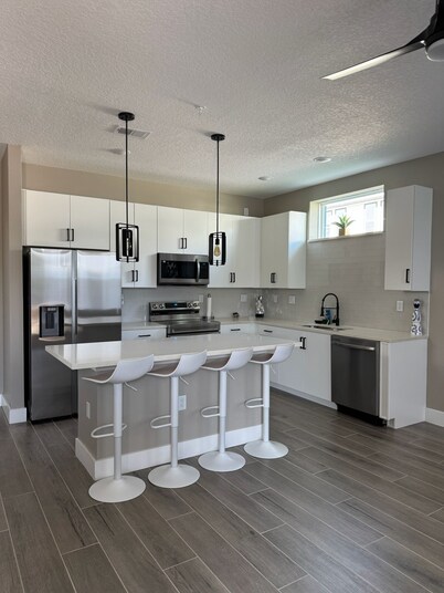 Tranquil 3-bedroom house with AC in Kissimmee