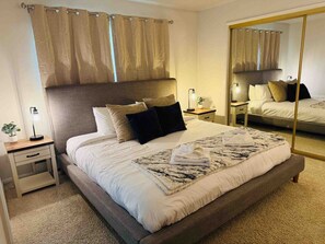 7 bedrooms, desk, iron/ironing board, WiFi