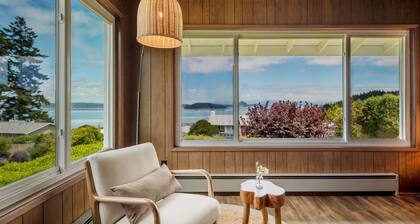 Stunning Ocean & Mountain Views | 2BR/2BA with BBQ