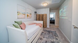 5 bedrooms, desk, iron/ironing board, free WiFi
